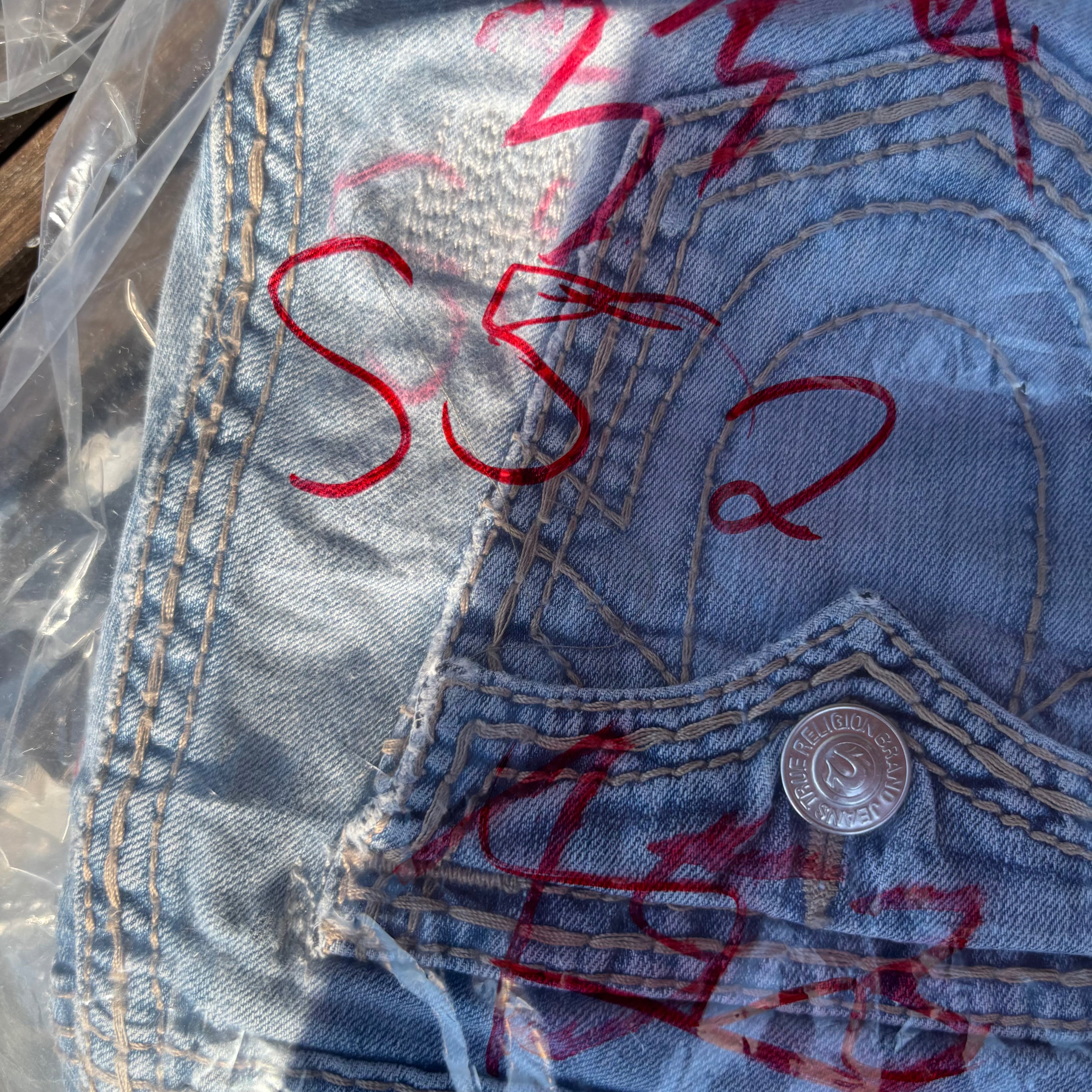 True Religion shorts/ hotpants 00s 90s vintage baddie S52(S)