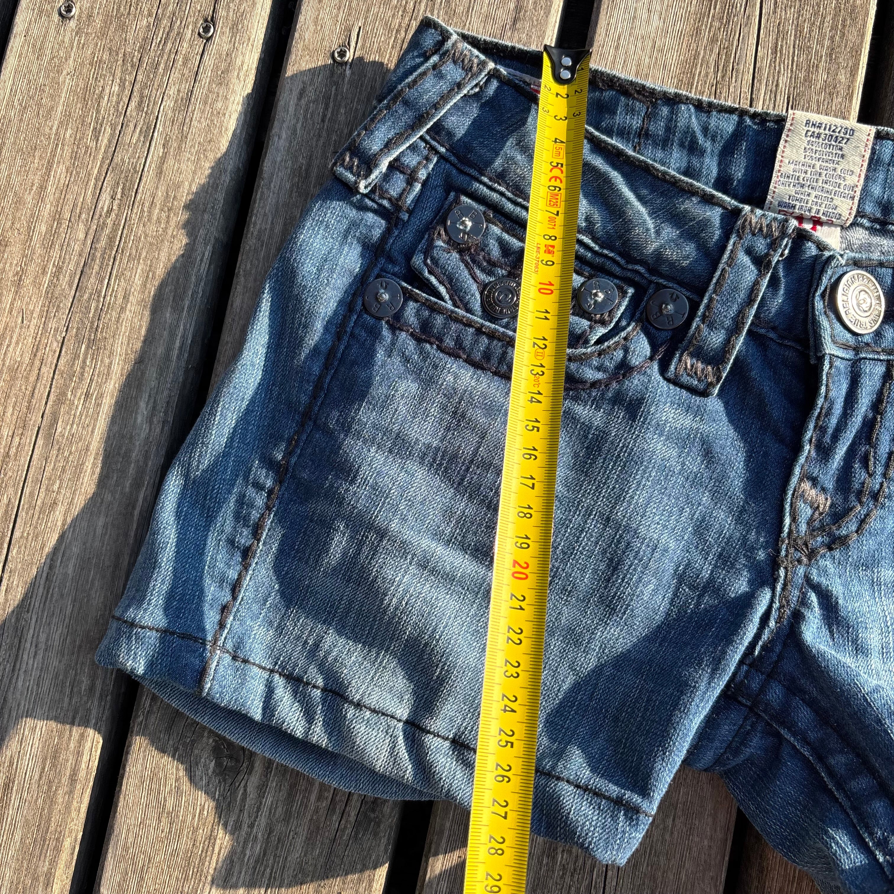 Süße True Religion Shorts / Hotpants women vintage 00s 90s (XXS-XS) S57
