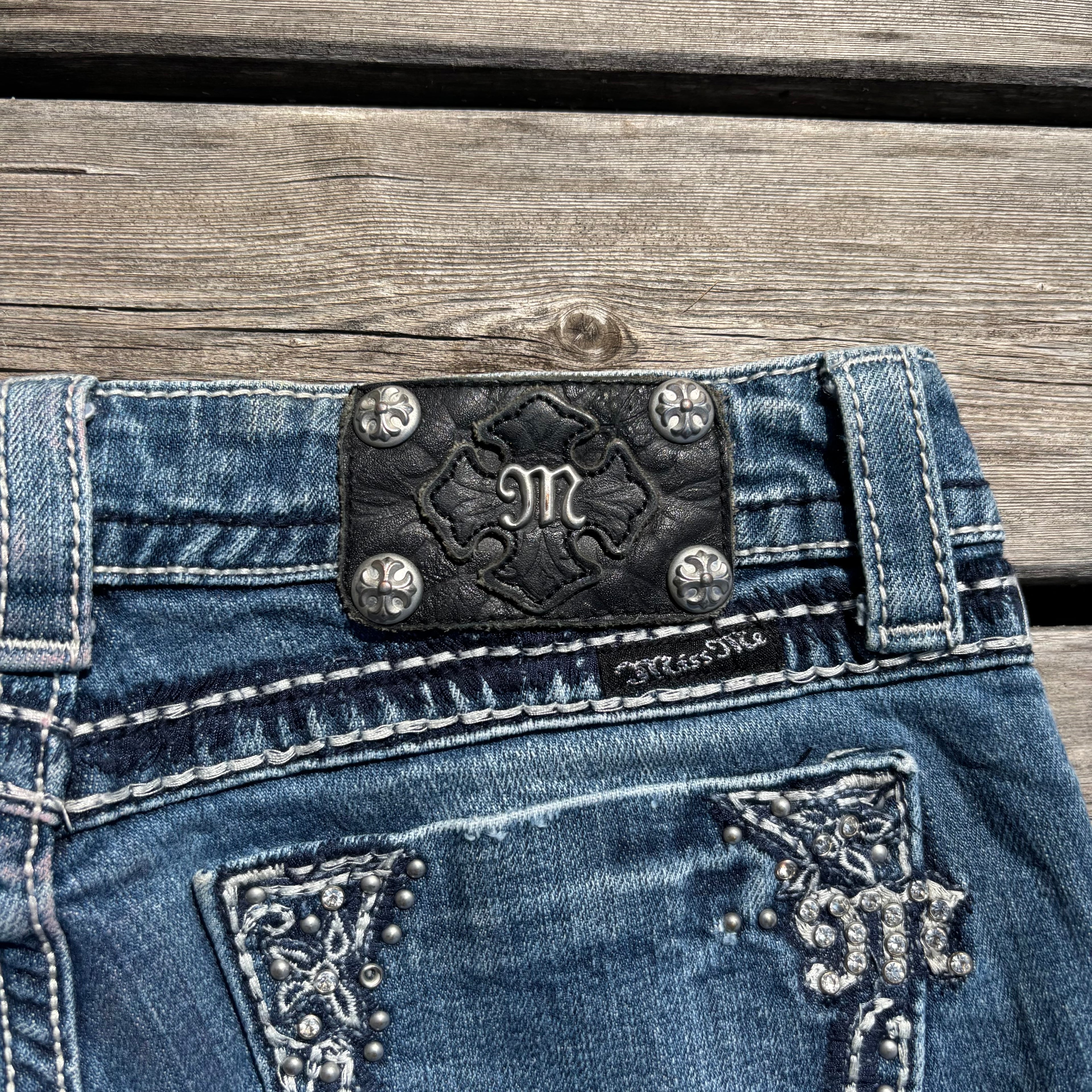 Süße Miss Me Shorts / Hotpants mit tollen Backprint für Frauen 00s 90s vintage baddie S 96 (S)