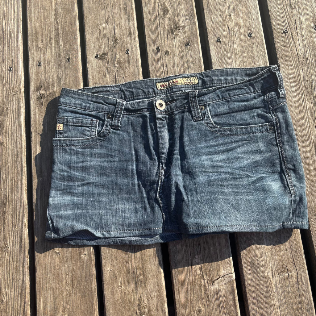 Süßer Y2K Rock mit Backprint für den Sommer /90s 00s vintage baddie (L) S84