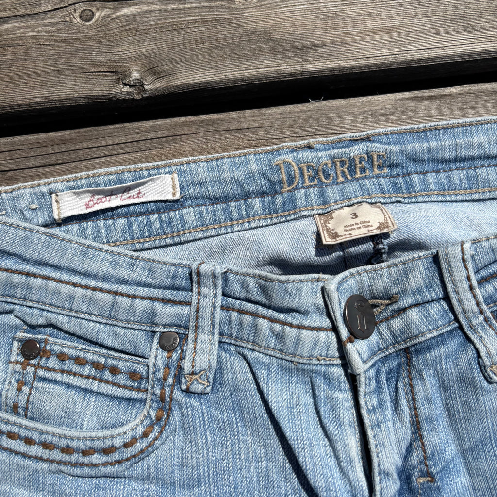 Süße Y2K Lowwaist Bootcut Jeans mit tollen Backprint /women 00s 90s vintage baddie (S100) M