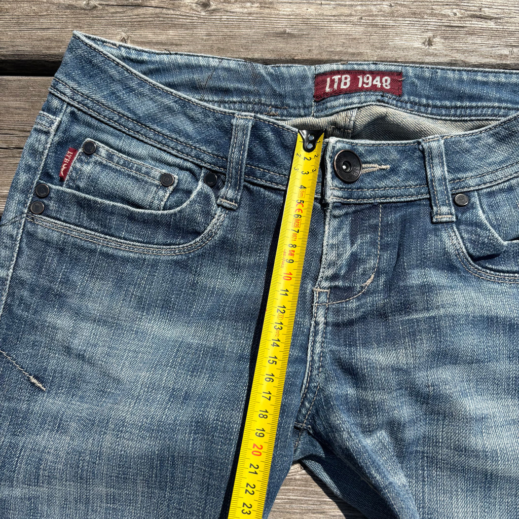 Süße Y2K Lowwaist Bootcut Jeans mit tollen Backprint /women 00s 90s vintage baddie (S97) S-M