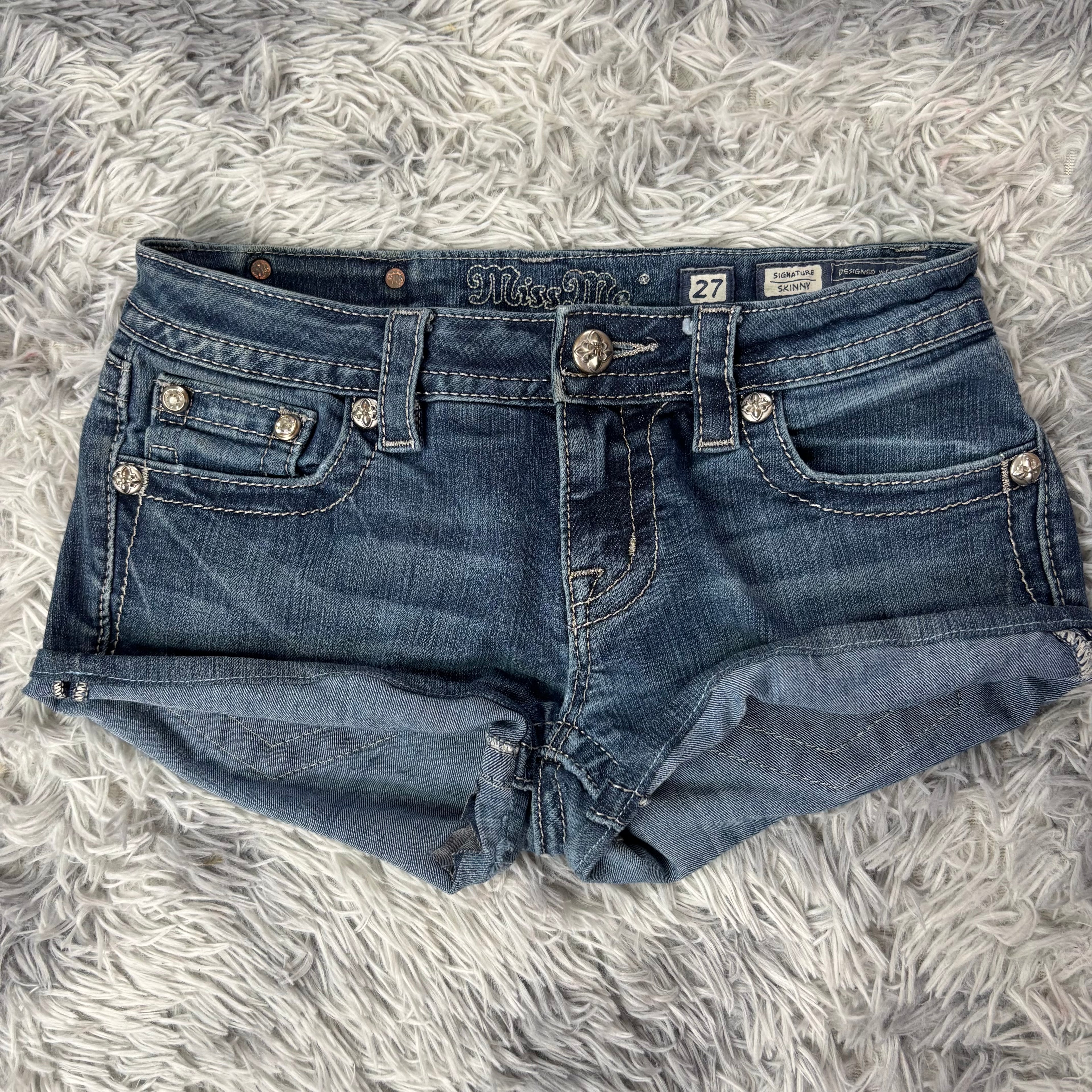 Süße Miss me shorts /hotpants vintage women 00s 90s (S-M) S3