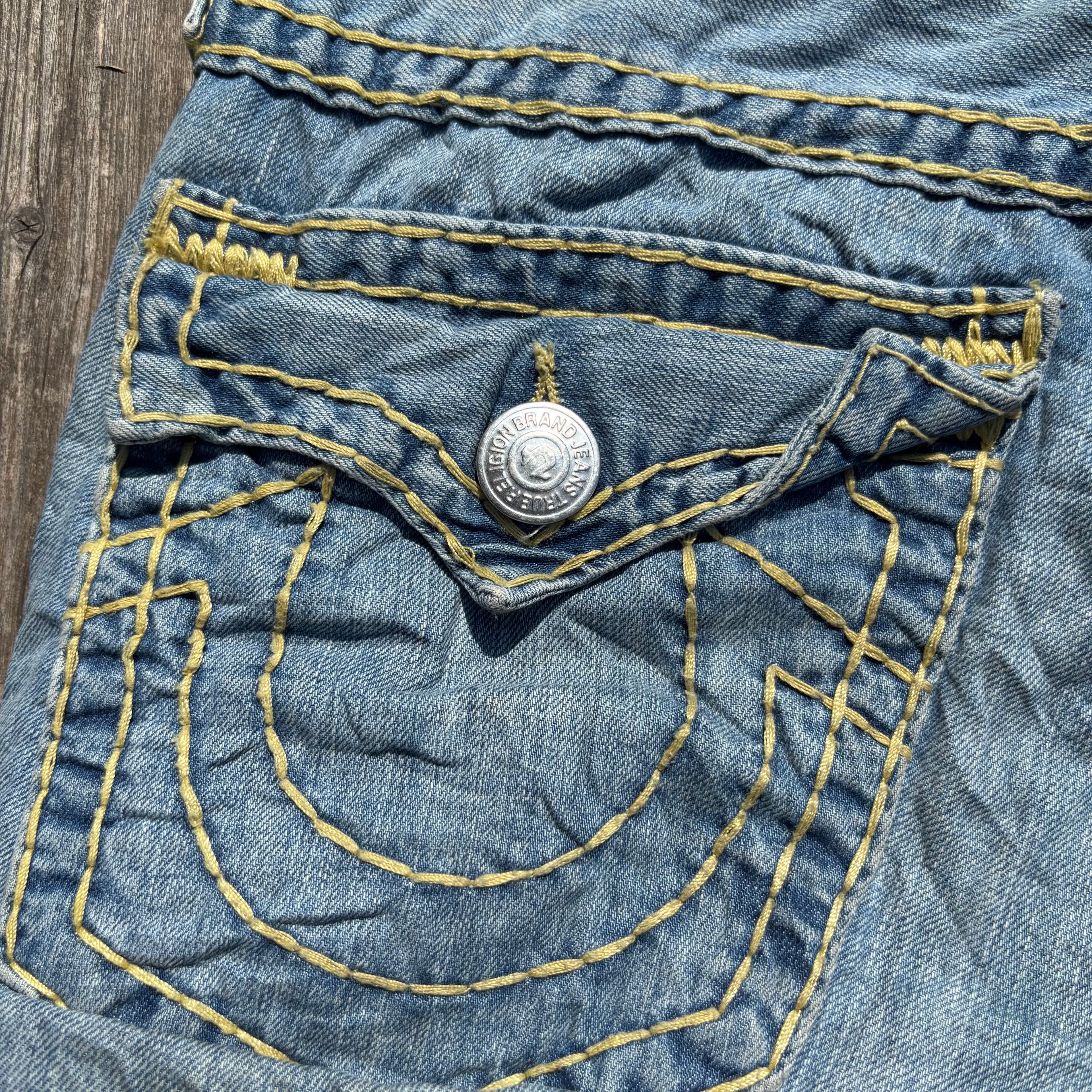Süße True Religion Shorts/ Hotpants für Frauen /90s 00s streetwear vintage baddie (L) S109