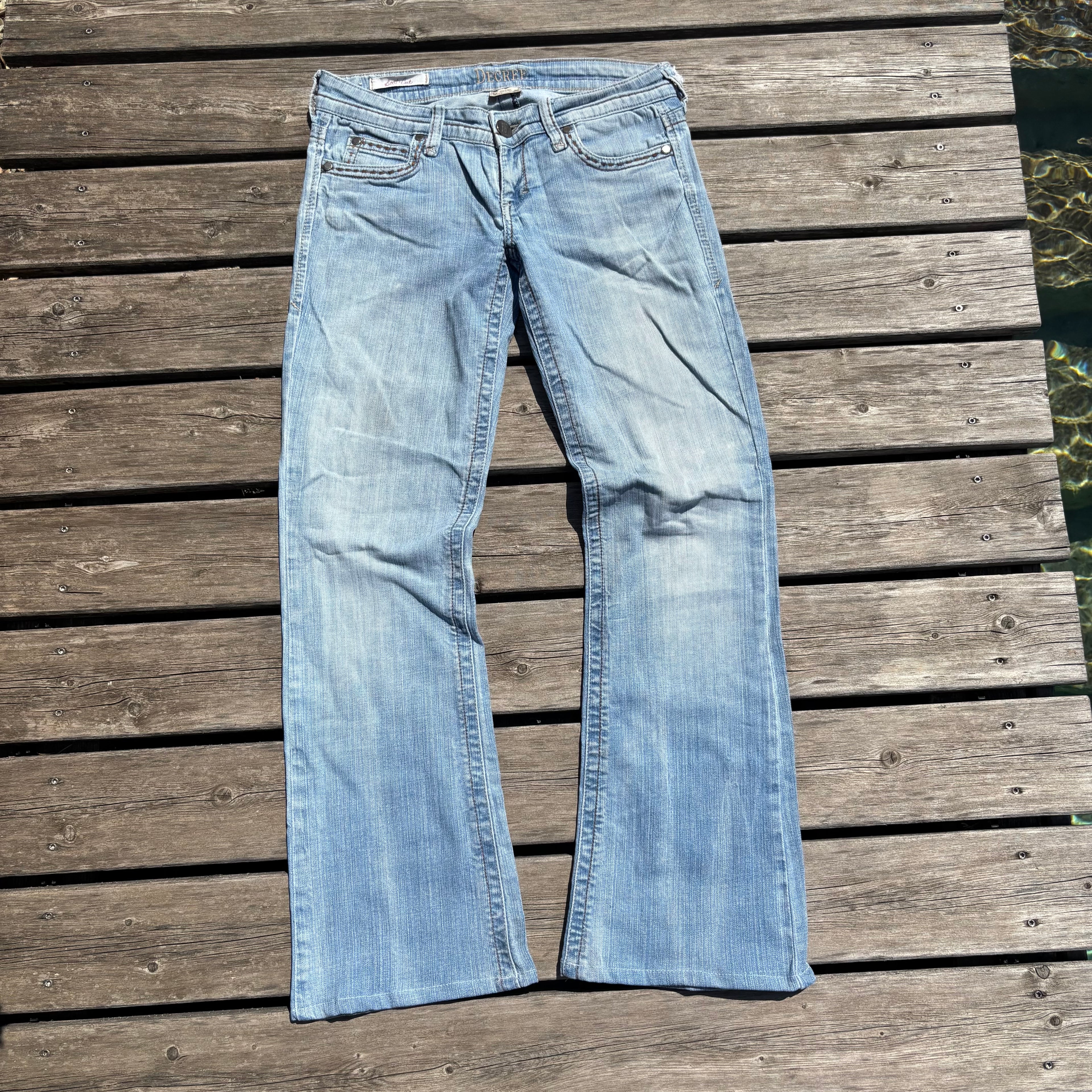 Süße Y2K Lowwaist Bootcut Jeans mit tollen Backprint /women 00s 90s vintage baddie (S100) M