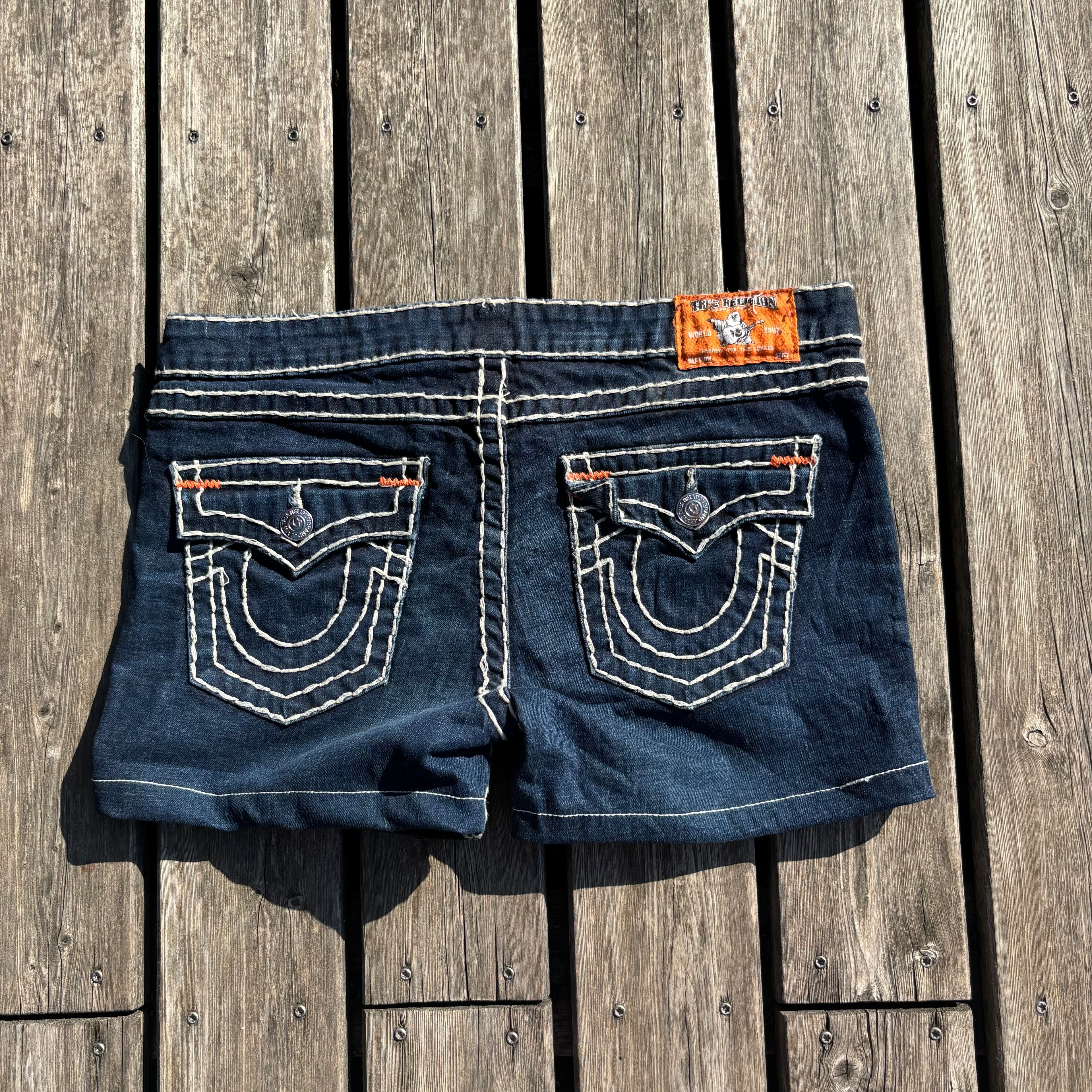 Süße True Religion Shorts / Hotpants für Frauen /00s 90s vintage baddie (L-XL) S68