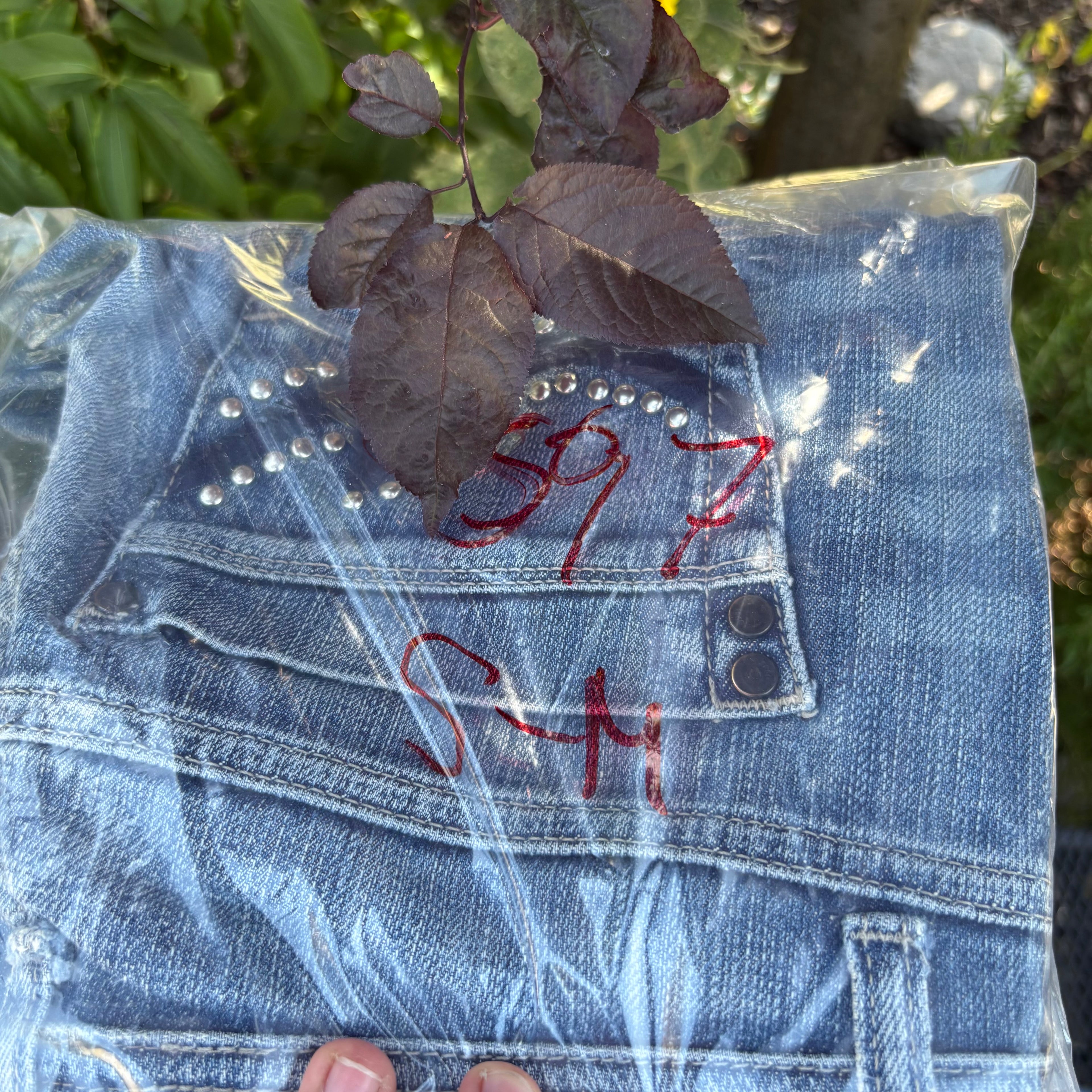 Süße Y2K Lowwaist Bootcut Jeans mit tollen Backprint /women 00s 90s vintage baddie (S97) S-M