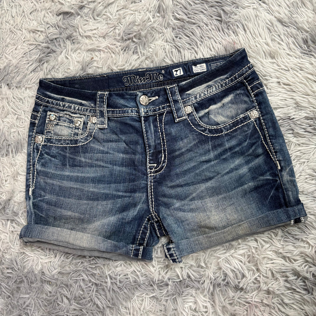 Miss me Shorts / Hotpants mit  besonderem Backprint