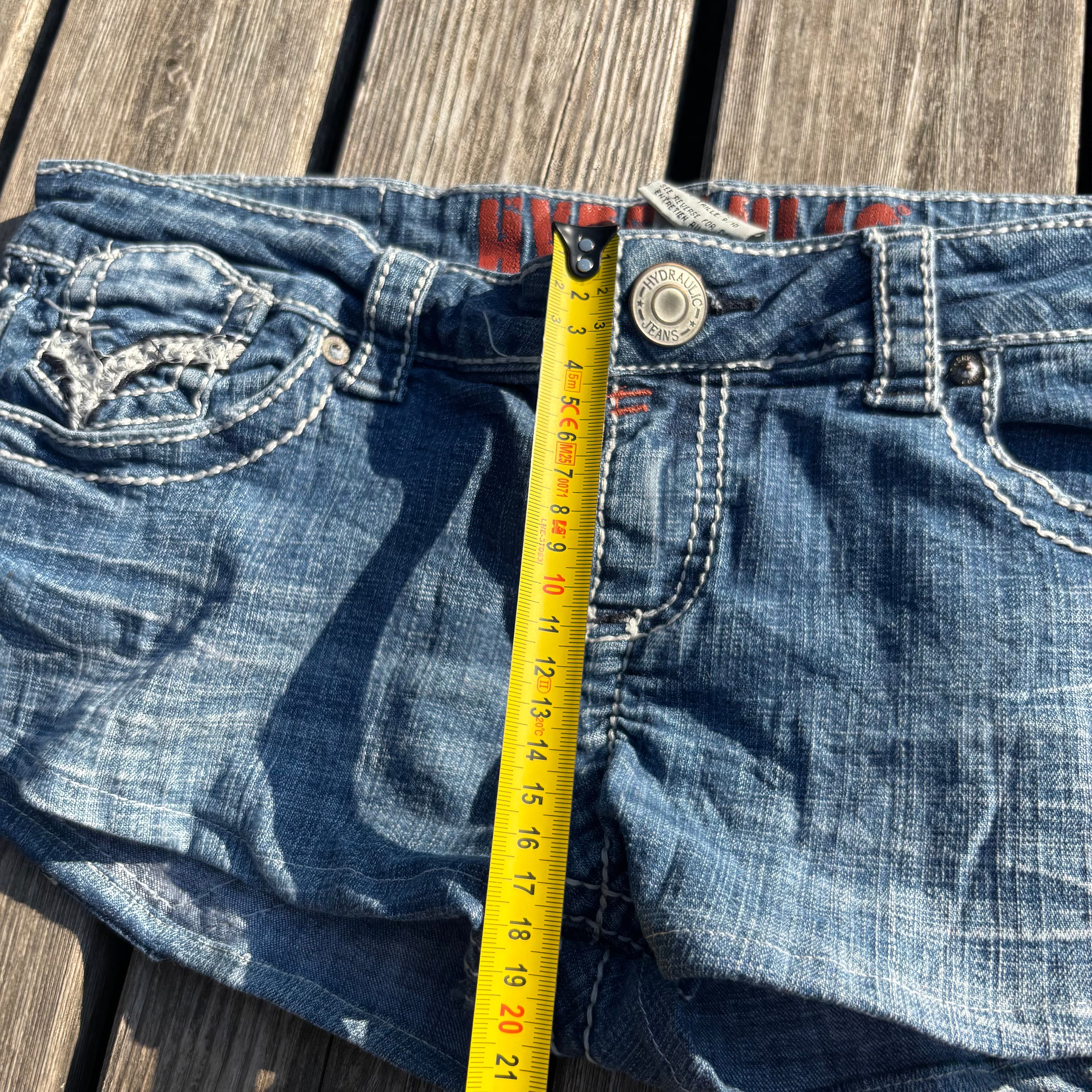 Hydraulic Shorts /hotpants mit backprint 90s 00s vintage baddie (L) S49