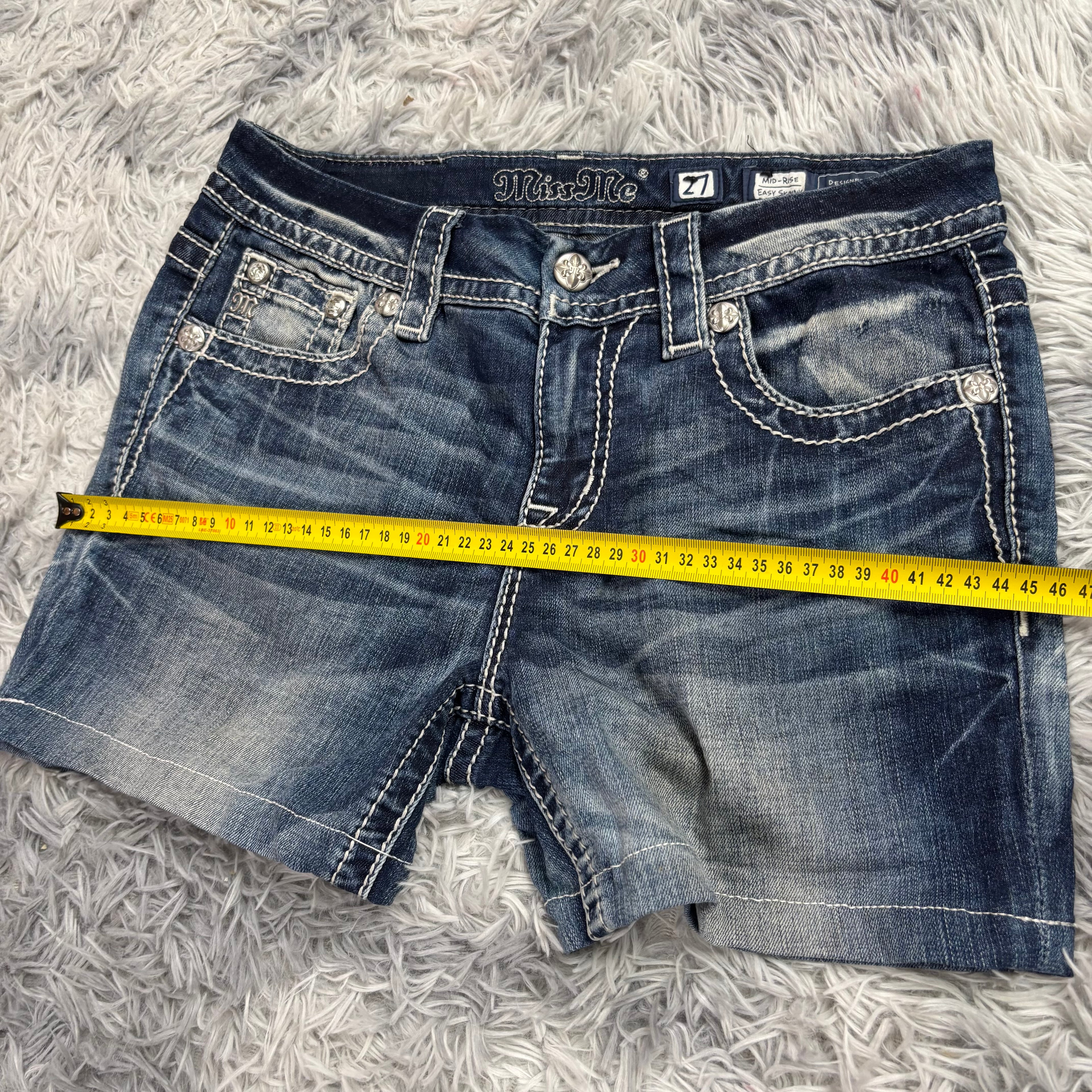 Miss me Shorts / Hotpants mit  besonderem Backprint