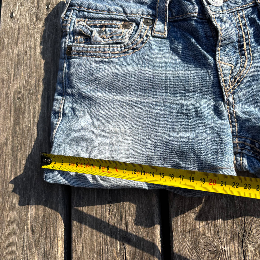 True Religion shorts/ hotpants 00s 90s vintage baddie S52(S)