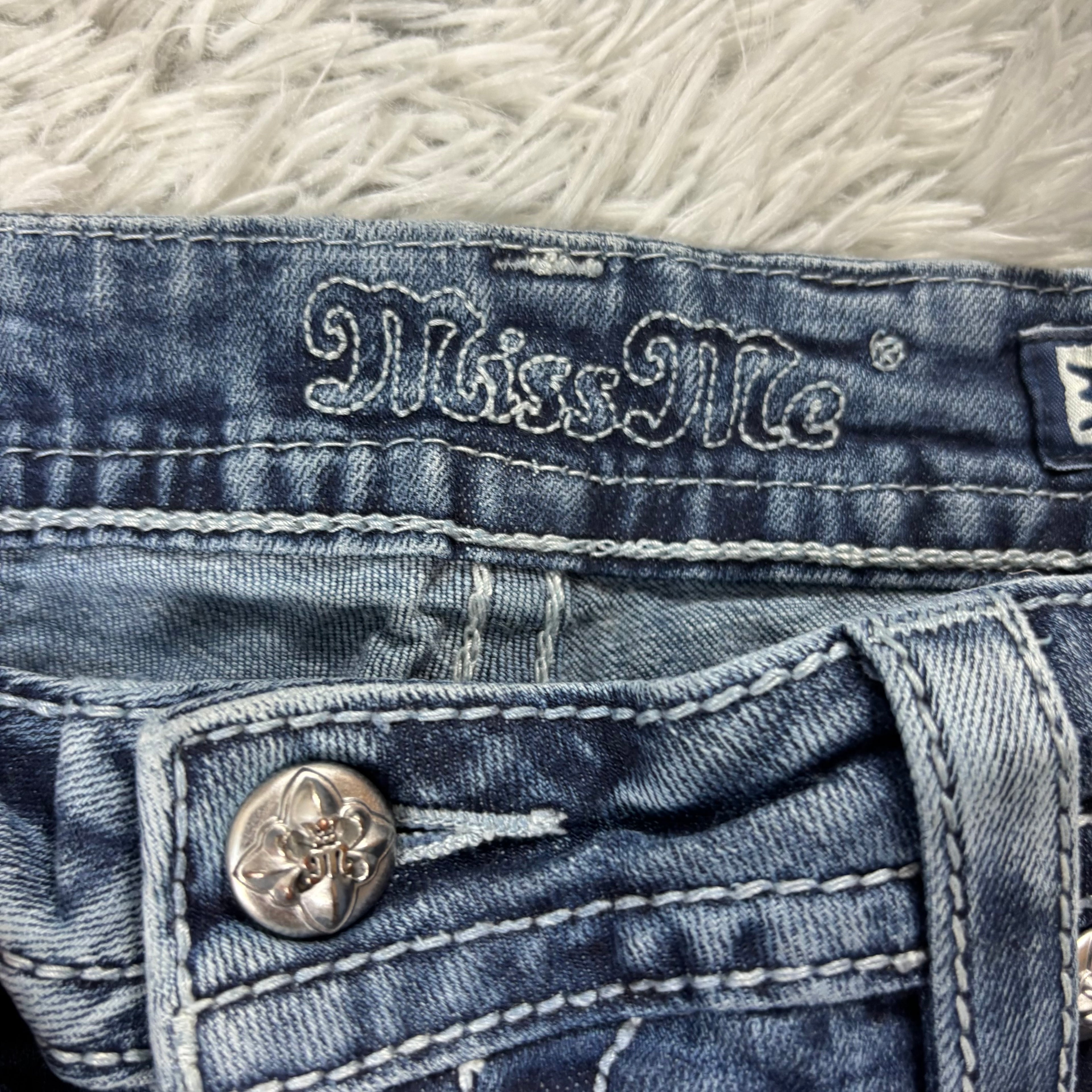 AA/ Süße Miss Me Shorts hotpants mit backprint /women y2k 90s 00s baddie (L) / S29