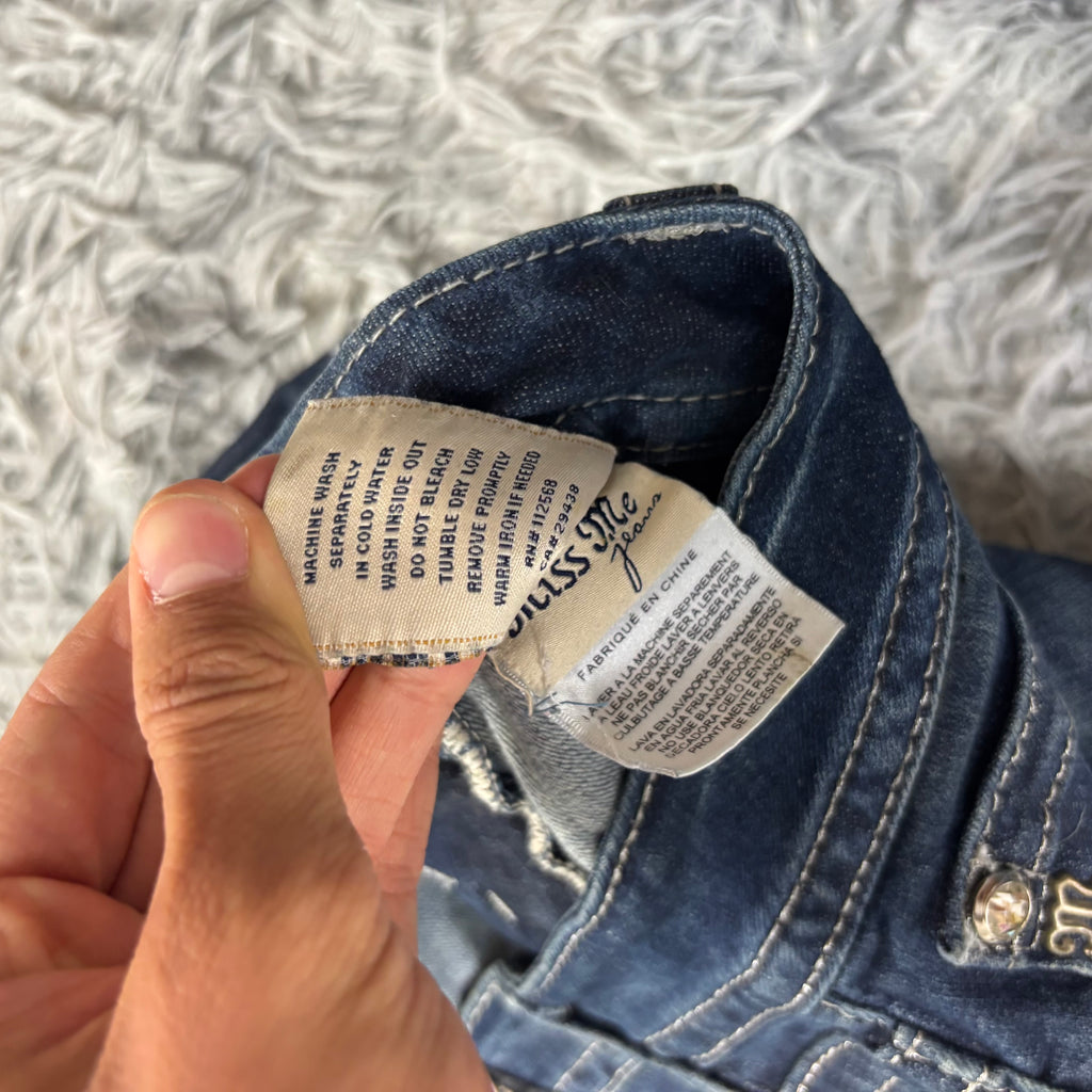 Süße Miss Me Shorts für Frauen /vintage 00s 90s style XXL S7