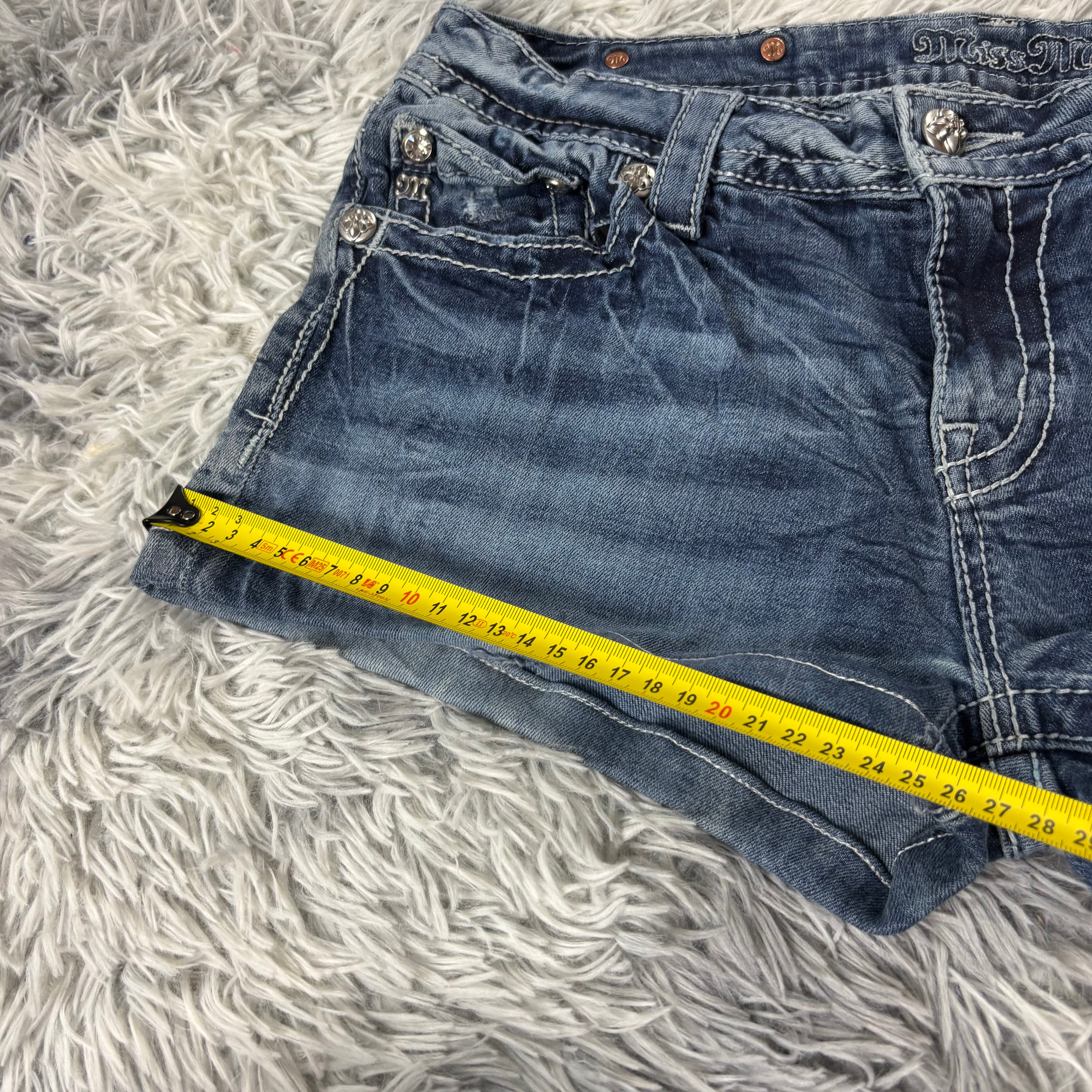 AA/ Süße Miss Me Shorts hotpants mit backprint /women y2k 90s 00s baddie (L) / S29