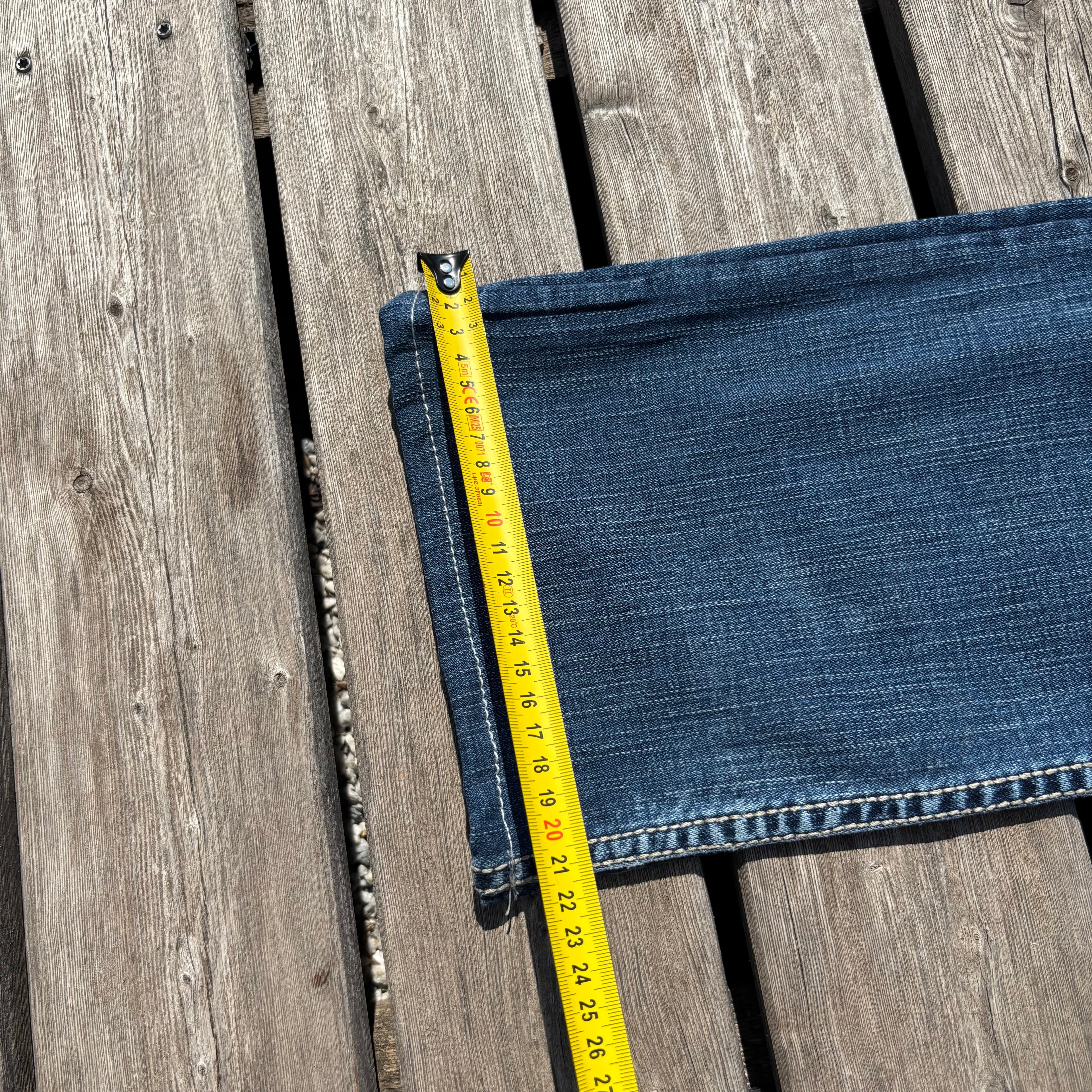 Süße Y2K Lowwaist Bootcut Jeans mit tollen Backprint /women 00s 90s vintage baddie (S) S111