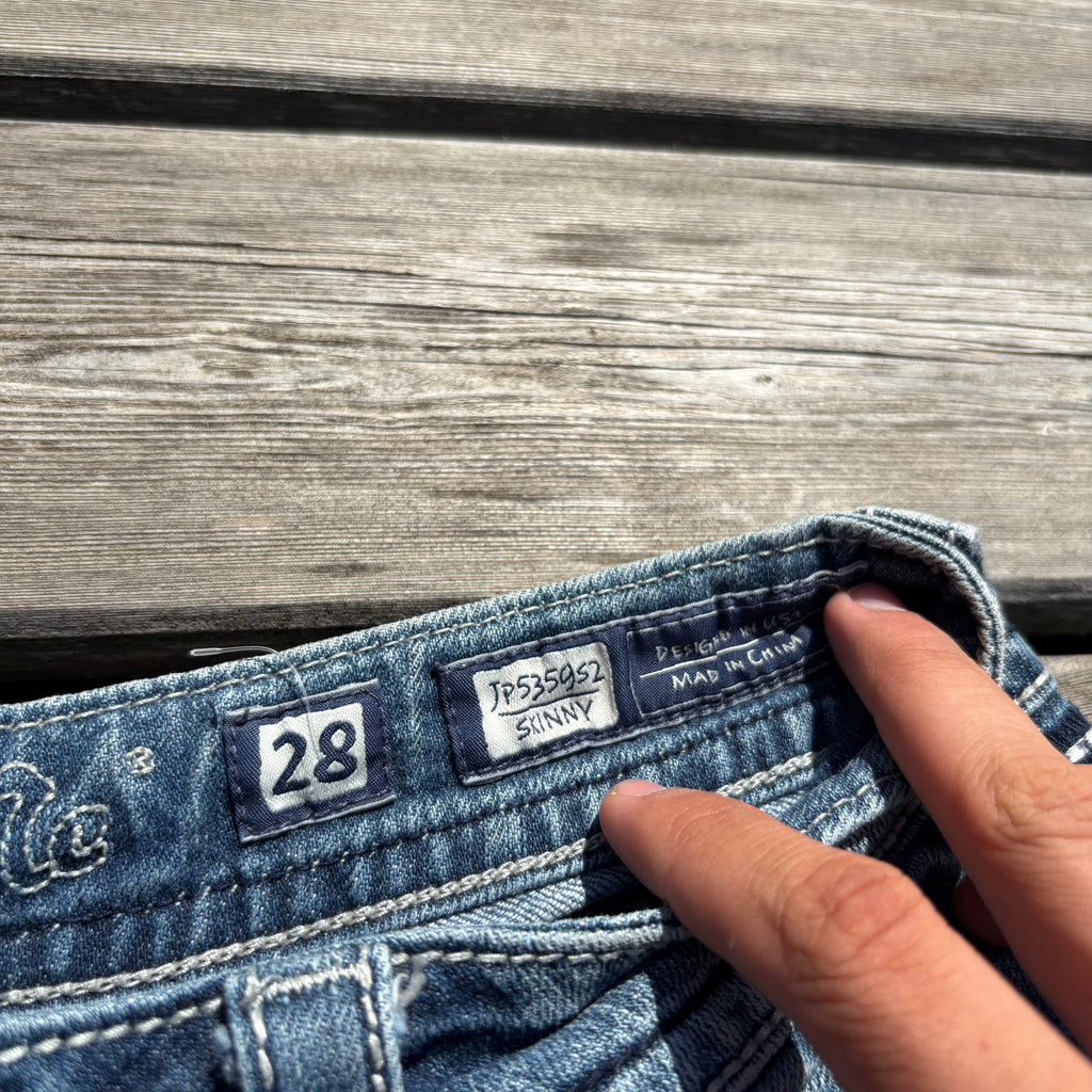 Süße Miss Me Shorts / Hotpants mit tollen Backprint für Frauen 00s 90s vintage baddie S 96 (S)
